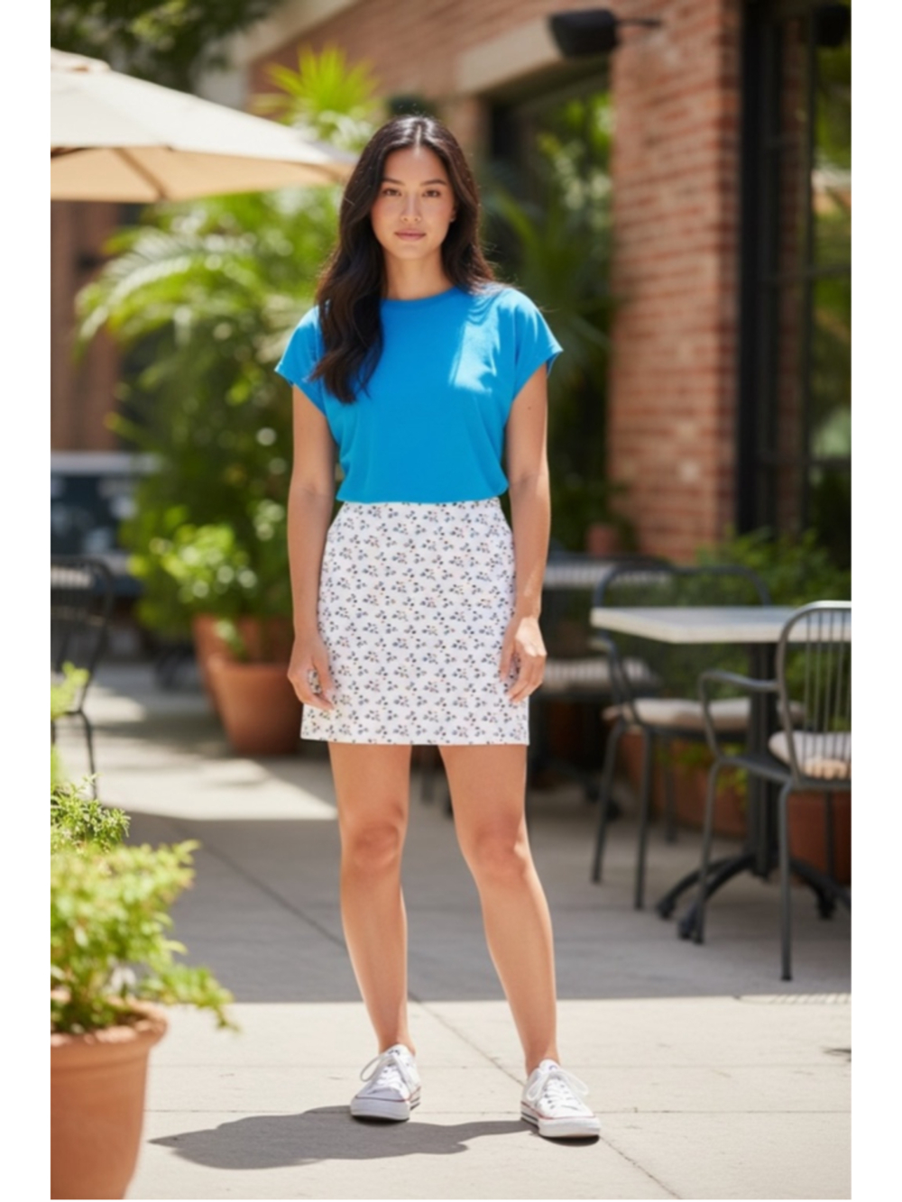Women's Lady Hagen White Fireworks print golf skort size 4